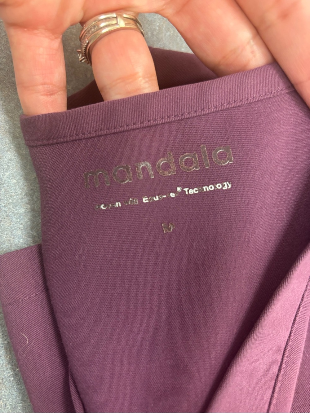 Mandala Women's V-Neck Scrub Top and Jogger Set in Bordeaux - Picture 2 of 3